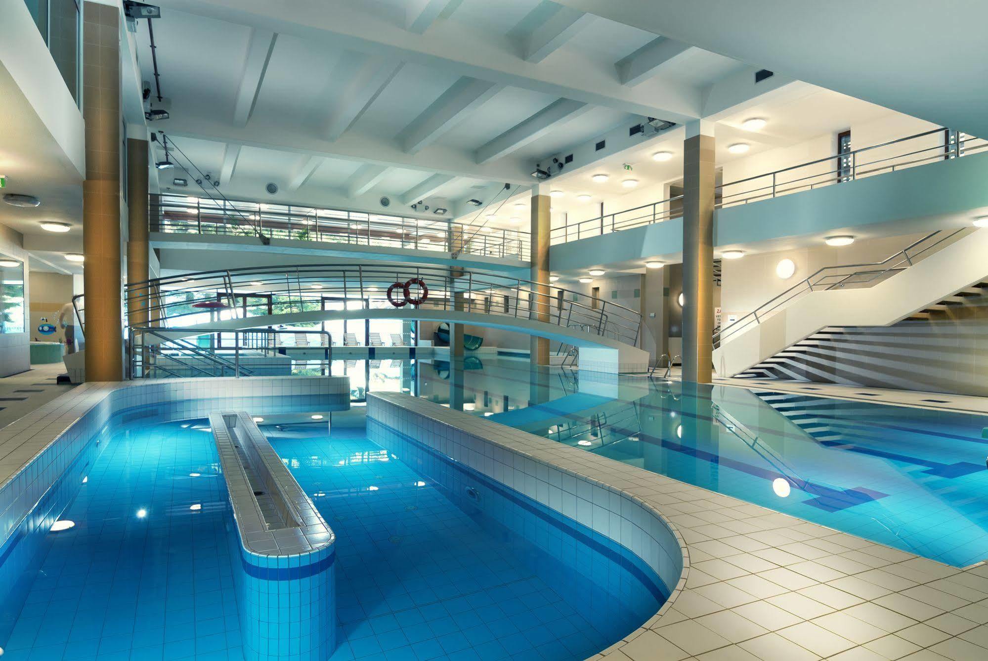 Hotel Vz Bedrichov 3*