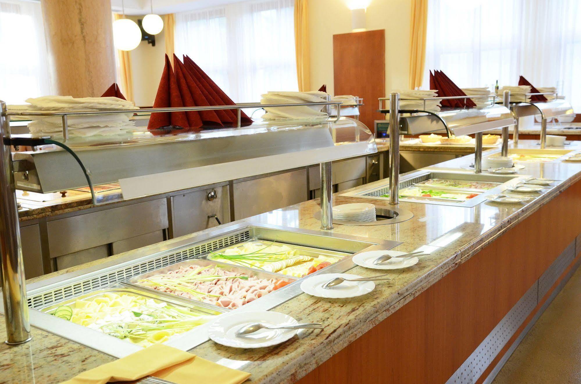 Hotel Vz Bedrichov 3*